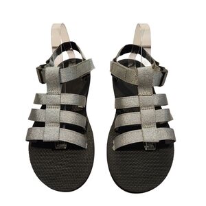 EUC SILVER TEVA DORADO SANDALS SZ 10